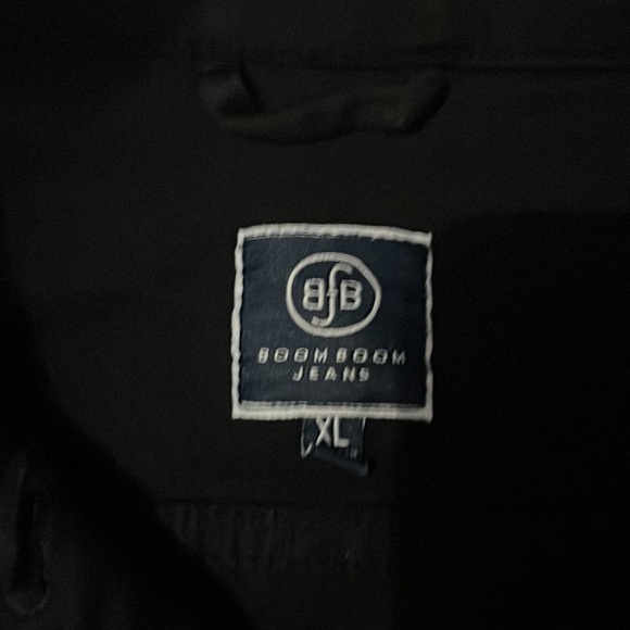 Jean jacket - Picture 2 of 3